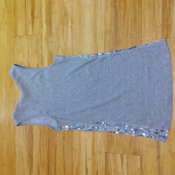 Silvery shimmery bright sequin tank top - Picture 5 of 6